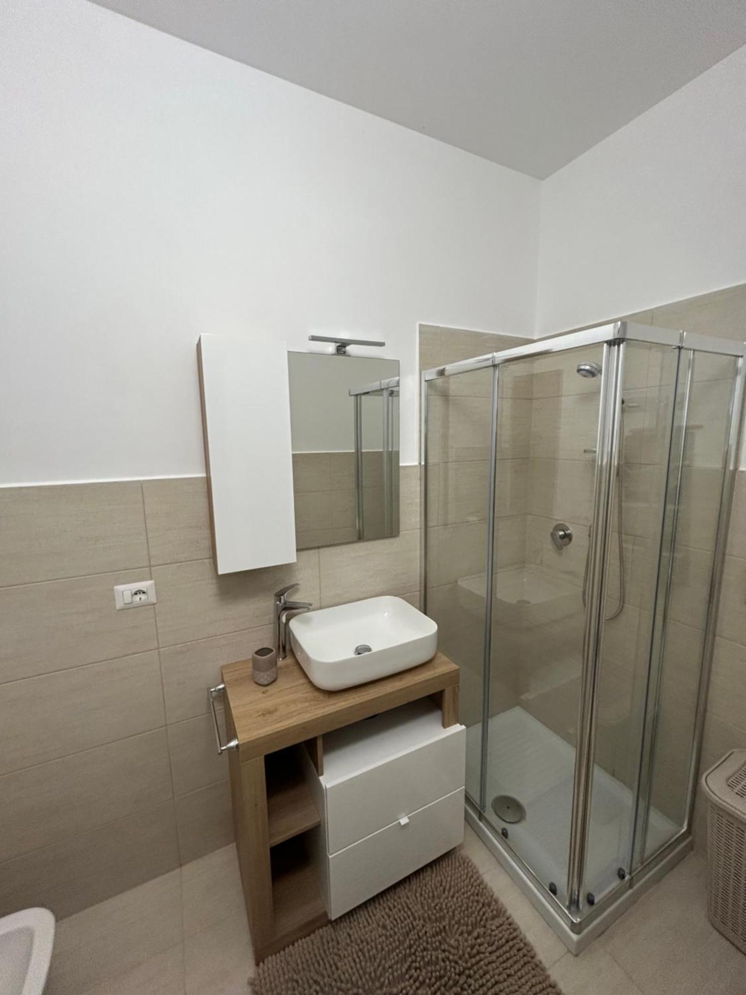 Fly & Stay Apartments Φιουμιτσίνο Εξωτερικό φωτογραφία